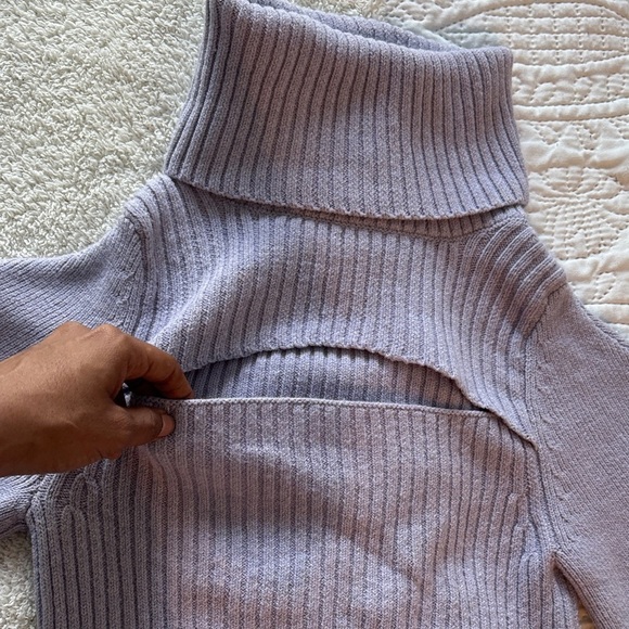FREE PEOPLE Ariel Turtleneck Pullover, Lilac, Size XS - Picture 8 of 11